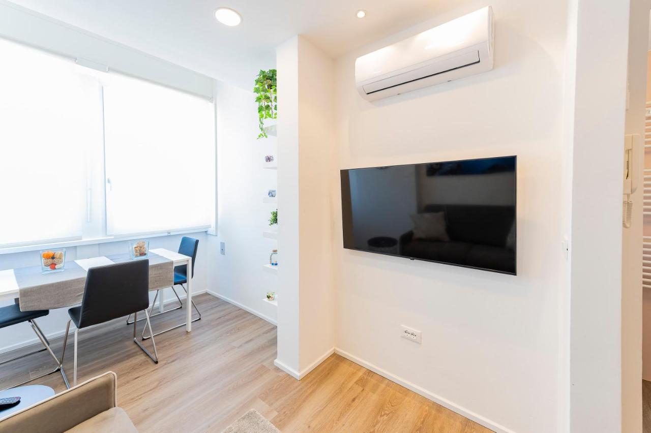 Piazza Salotto & Stazione Comfy Apartment Pescara Buitenkant foto