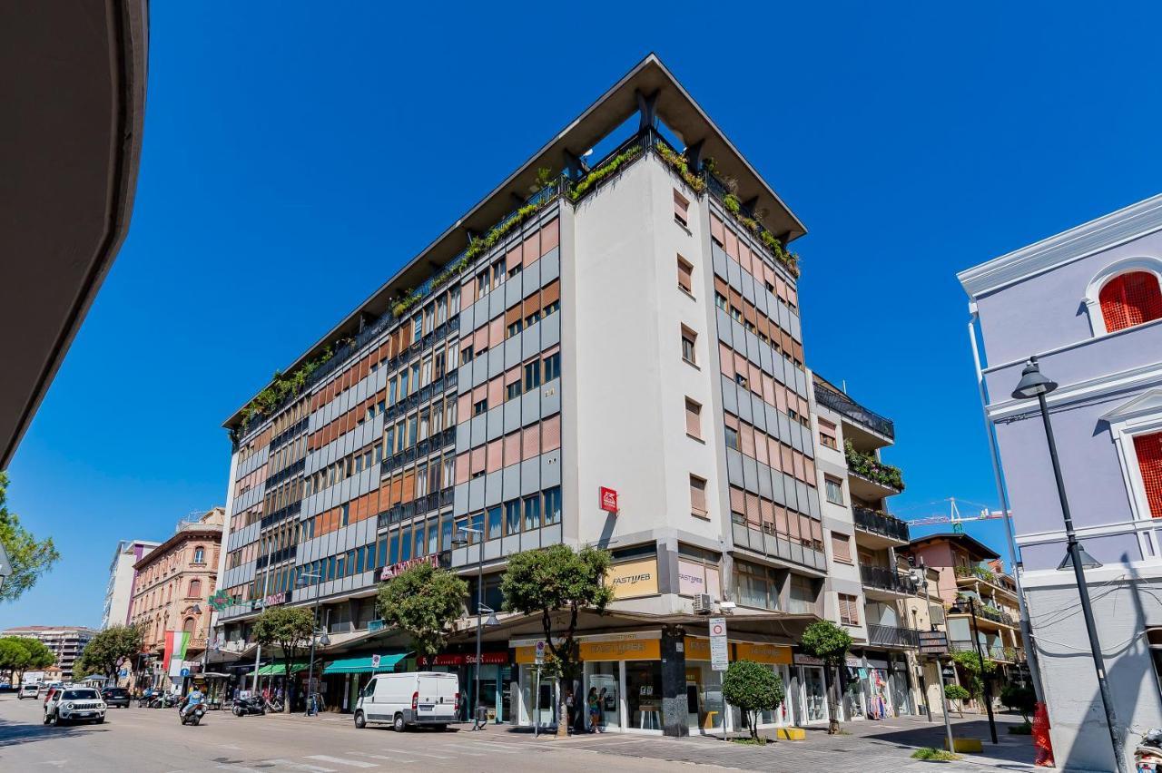 Piazza Salotto & Stazione Comfy Apartment Pescara Buitenkant foto