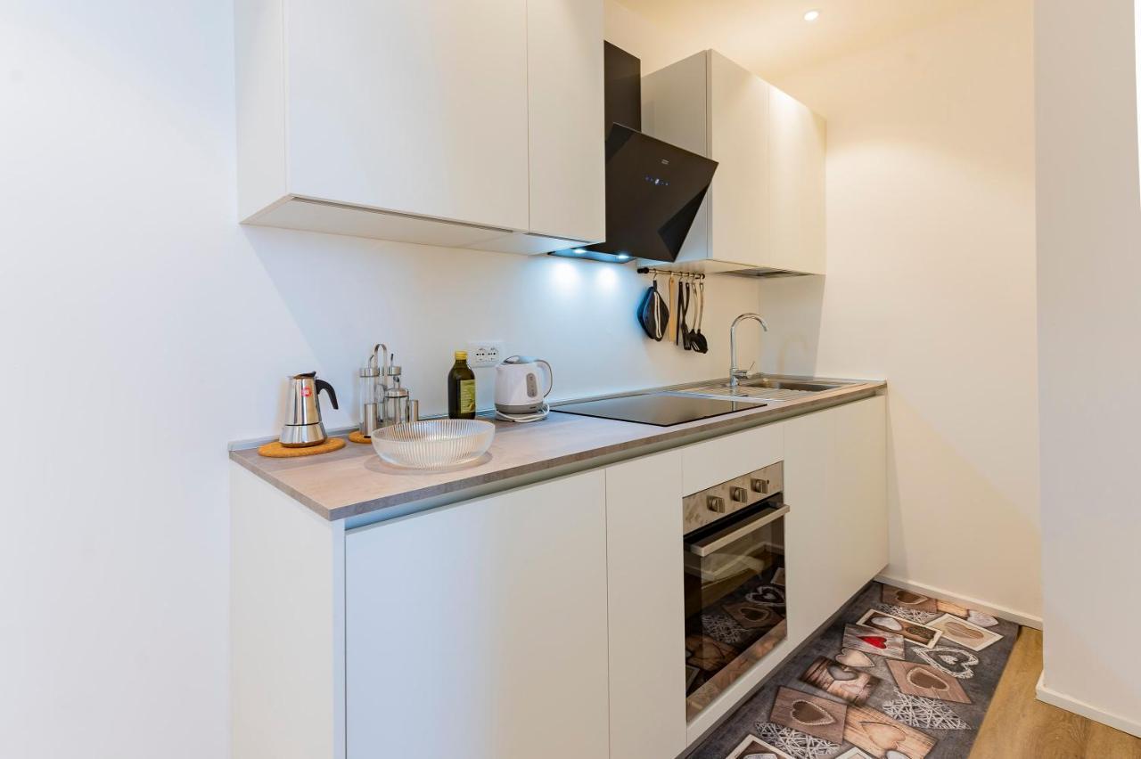 Piazza Salotto & Stazione Comfy Apartment Pescara Buitenkant foto